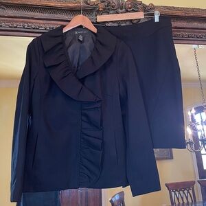 INC•2pcs Set•Black Glamour Ruffle Collar Blazer & Skirt•Sz Medium‎